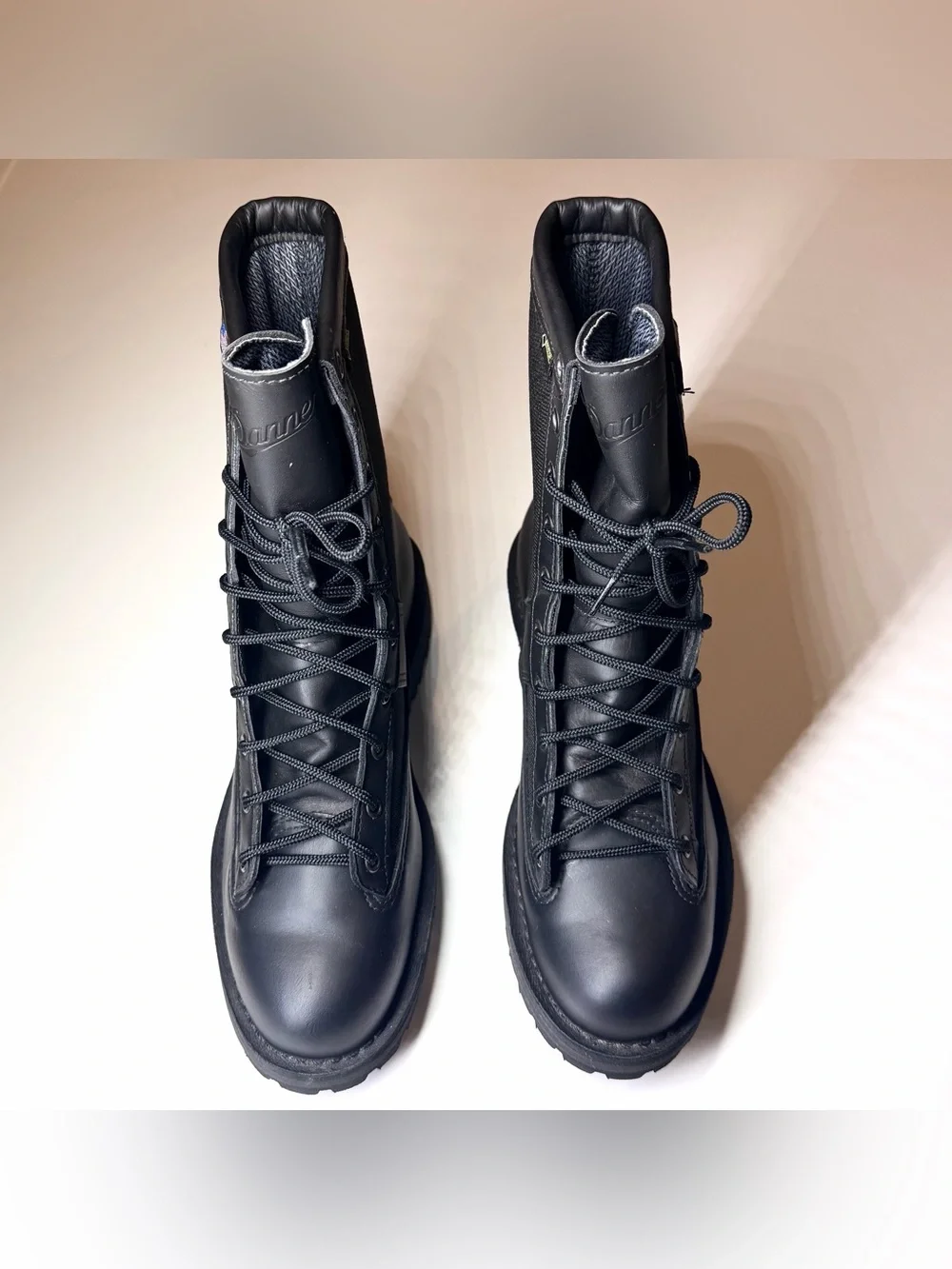Danner Men’s Acadia 8 Inch Black Boots with Gore-Tex lining Size- 10.5